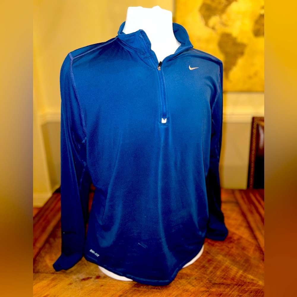 Men’s Nike Dri-Fit Sz Large Blue 1/4 zip. Great condition